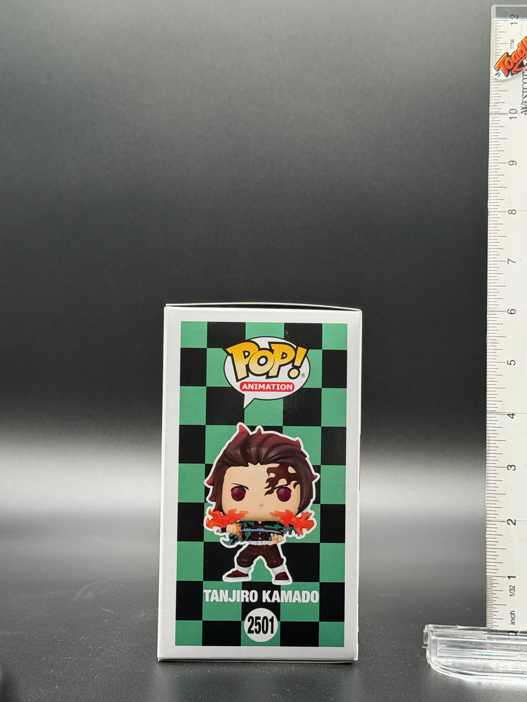 TM‑587 Demon Slayer Tanjiro Kamado Funko Pop #2501 Vinyl Figure New in Box