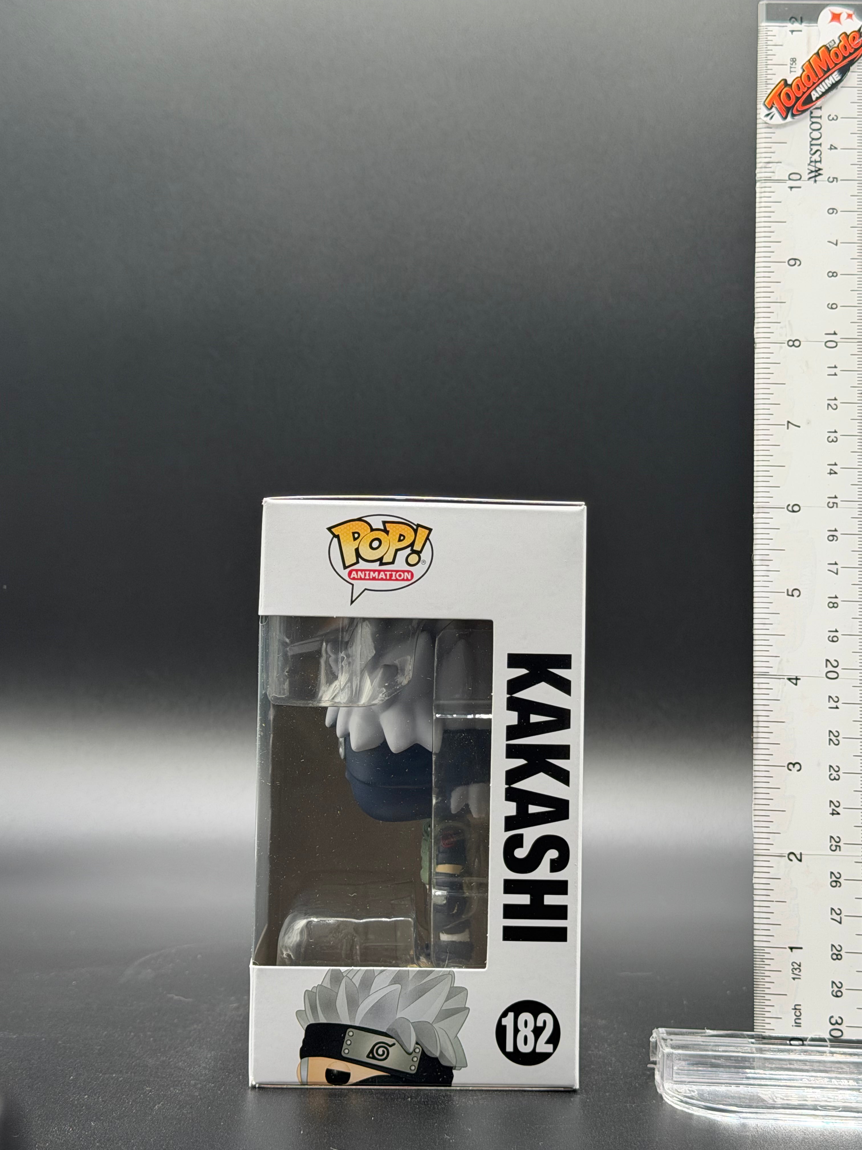 TM‑592 Naruto Shippuden Kakashi Funko Pop #182 Vinyl Figure New in Box