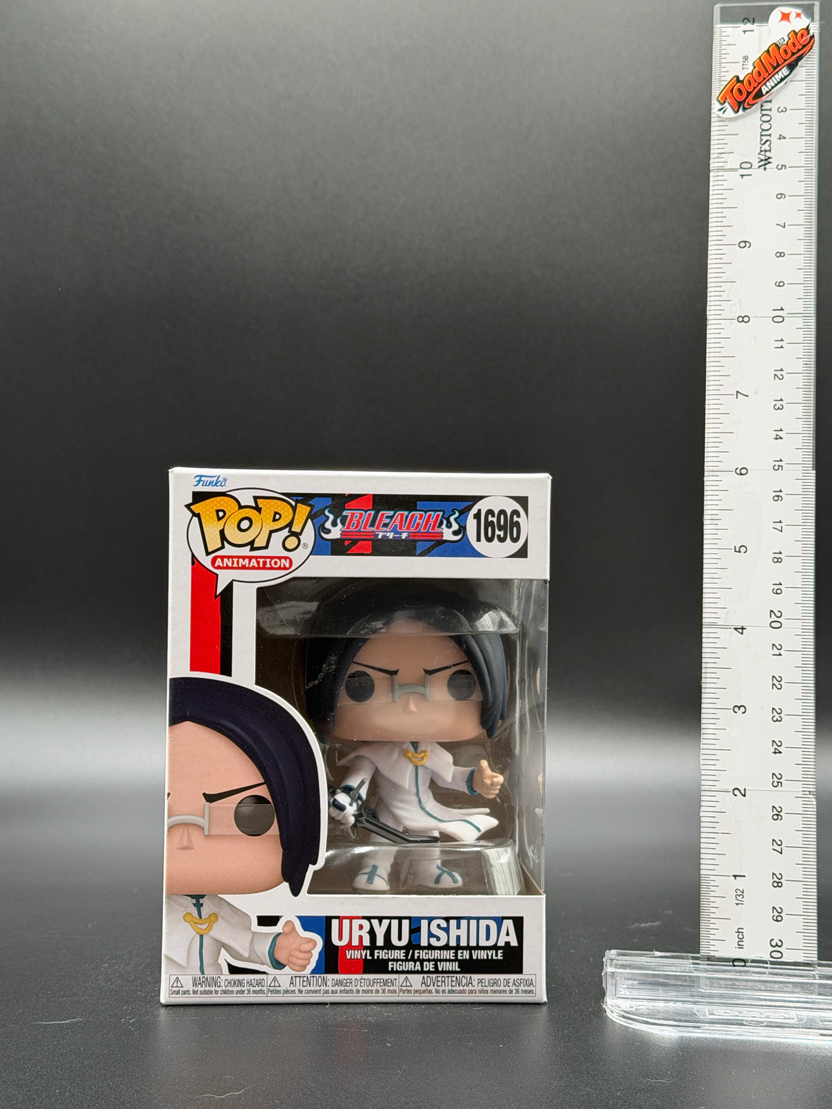 TM‑0042 Funko Pop! Bleach Uryu Ishida #696 Vinyl Figure New in Box