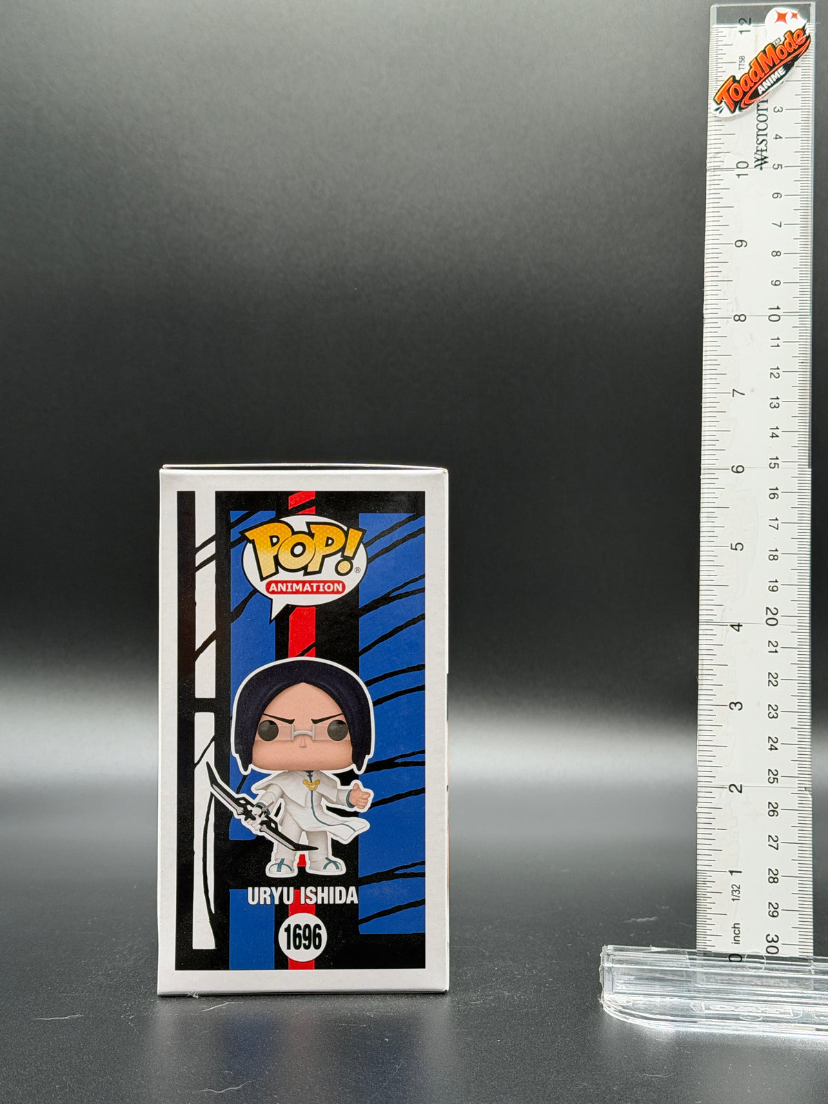 TM‑0042 Funko Pop! Bleach Uryu Ishida #696 Vinyl Figure New in Box