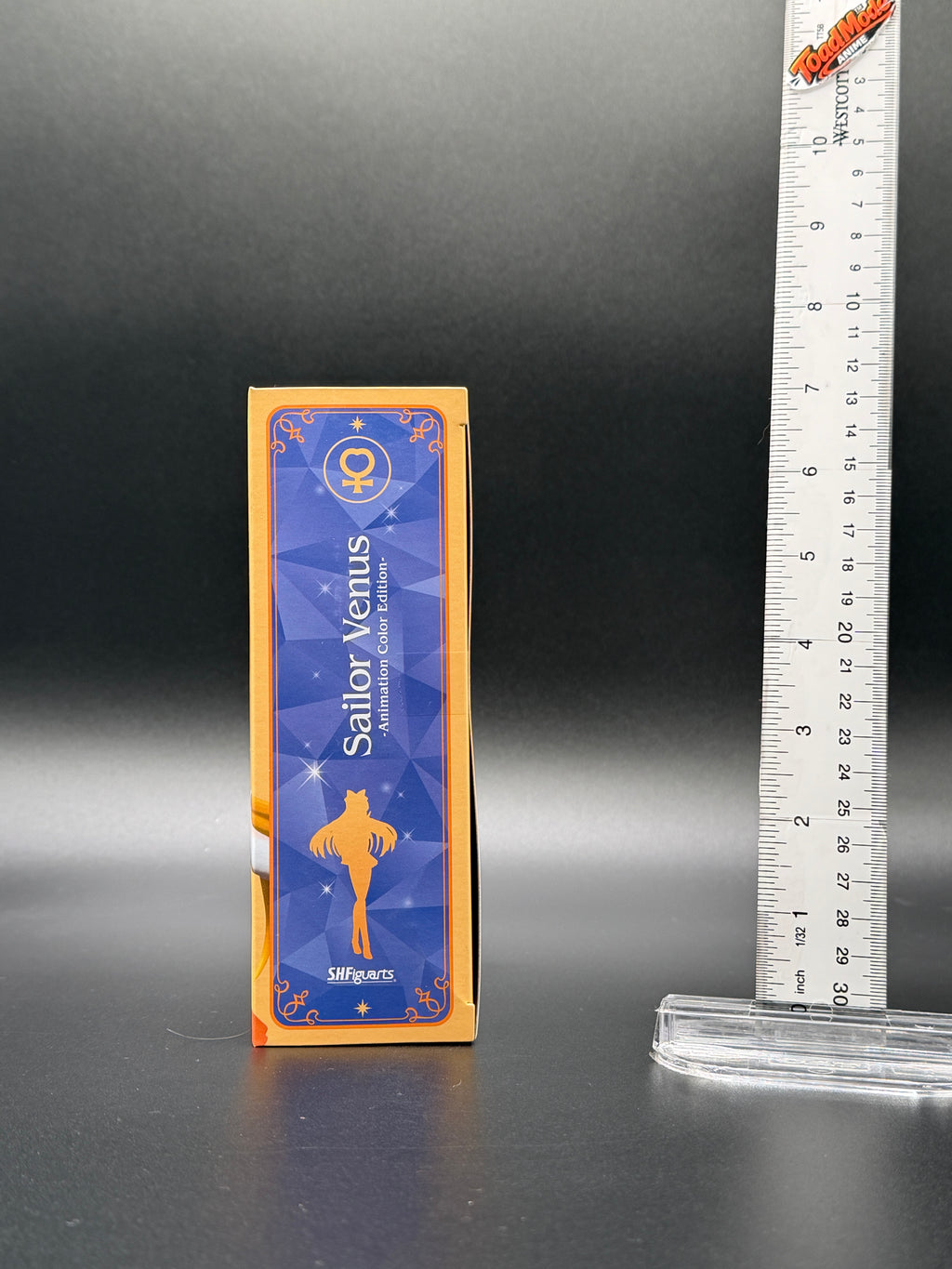 TM-0172 Sailor Venus S.H.Figuarts Animation Color Edition Bandai Figure