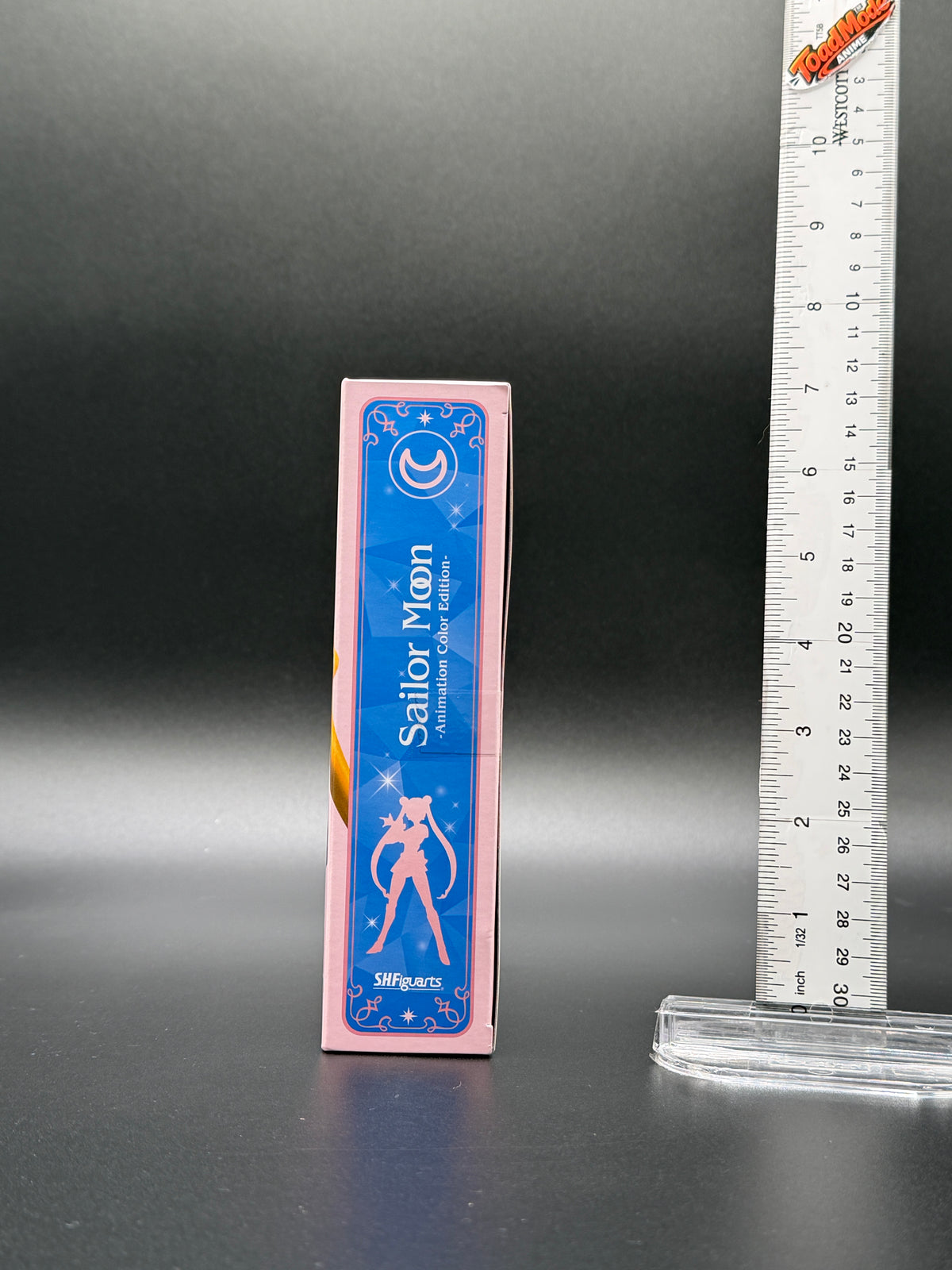TM-0173 Sailor Moon S.H.Figuarts Animation Color Edition Bandai Figure